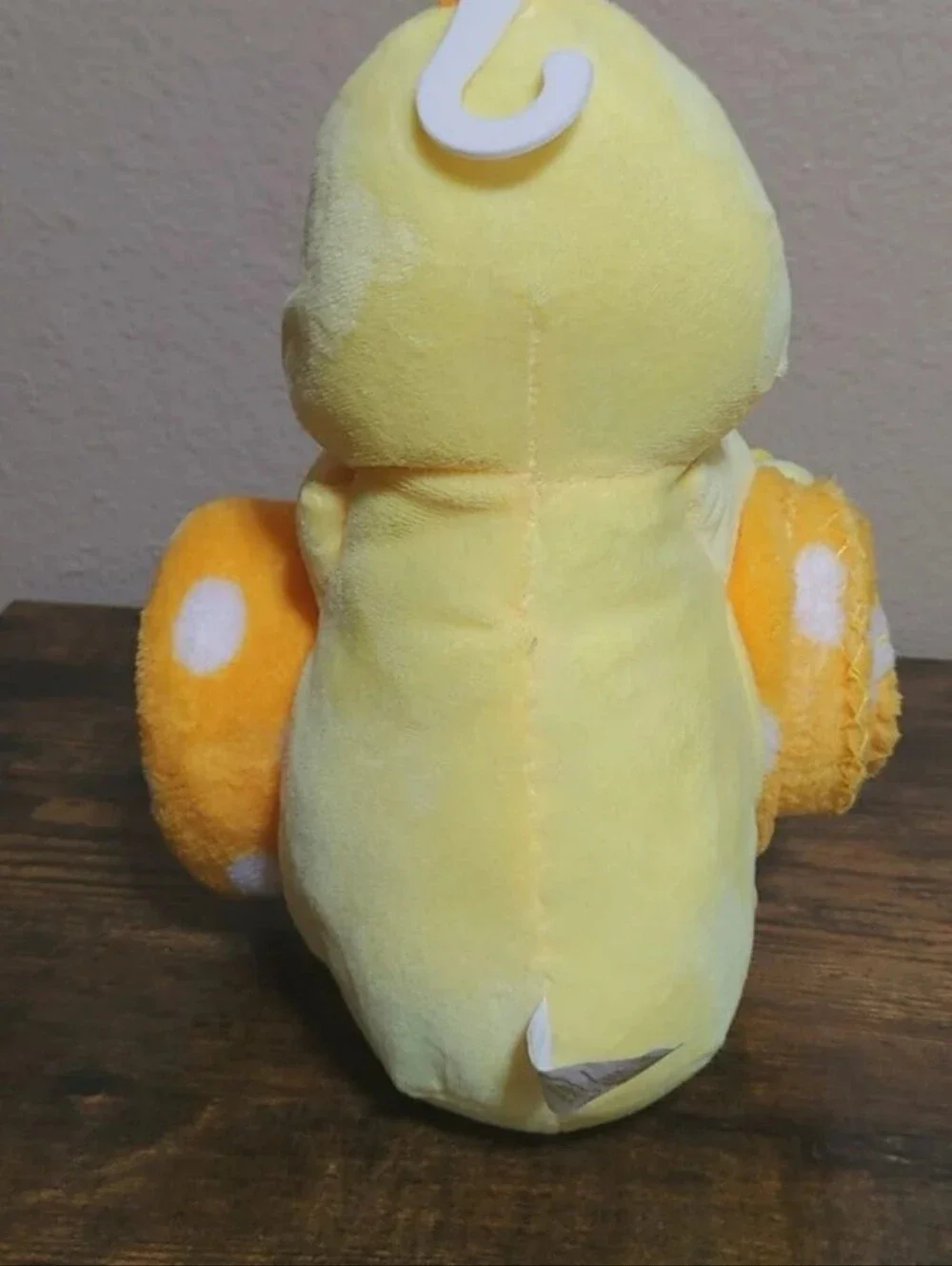 N/A adorable yellow